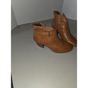 Lane Beartraps Bootie. Side Zip In The Western Tradition. Size‎ 8 1/2